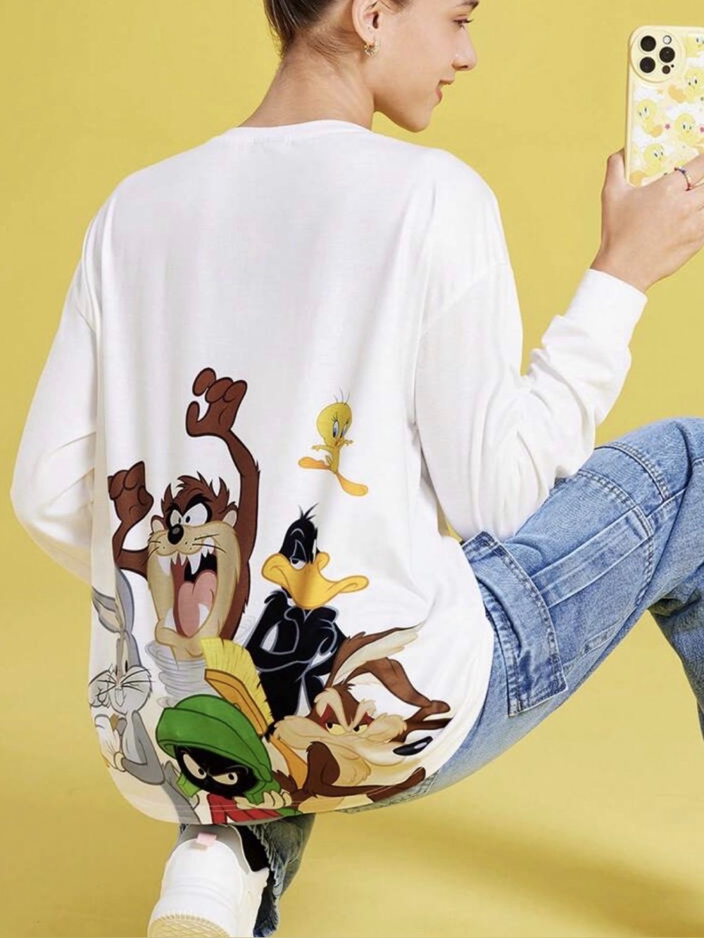 Warner Bros. Looney Tunes White Crewneck Tee